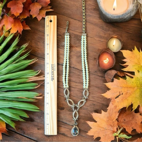 HEIDI DAUS Beaded Faux Pearl Statement Necklace - Picture 8 of 9